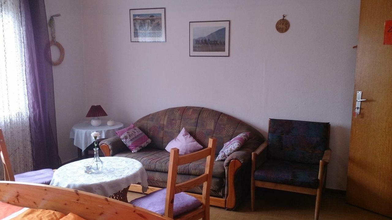 Gaestehaus Burgwald-Trekking Mittelsimtshausen Экстерьер фото